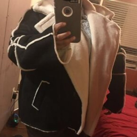 Plus size black vegan suede Sherpa line jacket - Picture 6 of 7